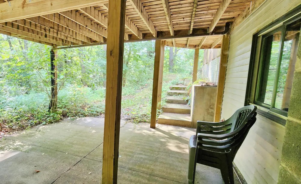 9557 E Anthony Road Logan Township, MI 49402