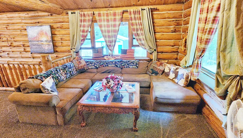 9557 E Anthony Road Logan Township, MI 49402