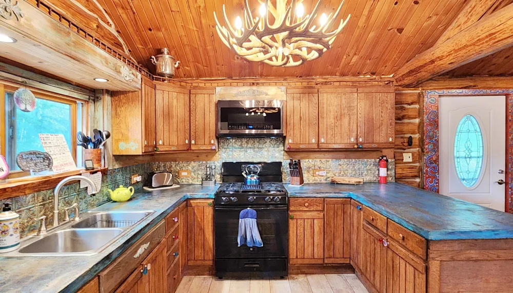 9557 E Anthony Road Logan Township, MI 49402