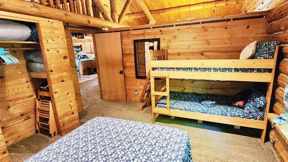 9557 E Anthony Road Logan Township, MI 49402