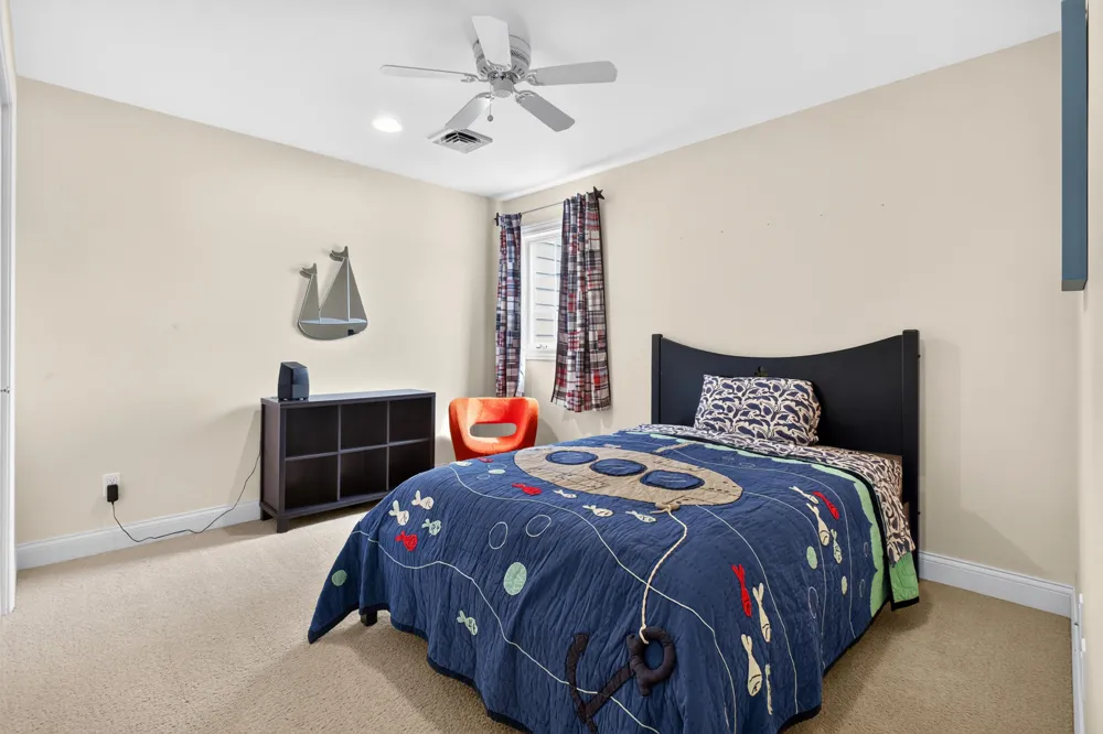 15 Diamond Point Lane New Buffalo City, MI 49117