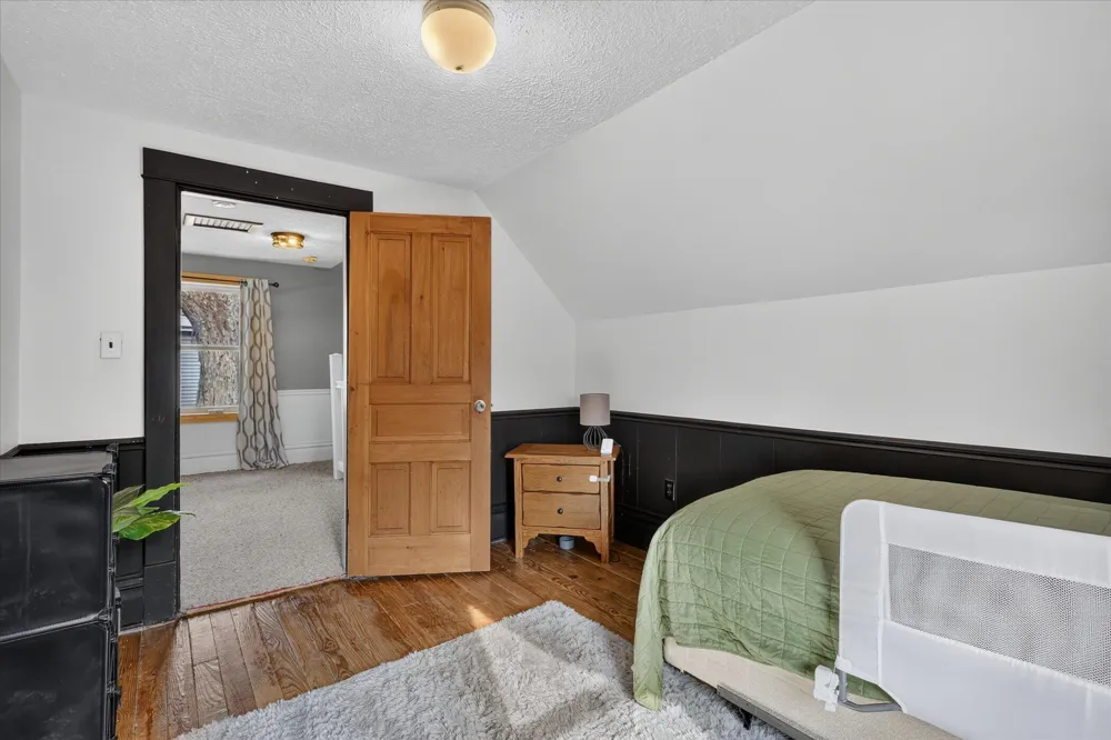 307 W Washington Avenue Zeeland City, MI 49464