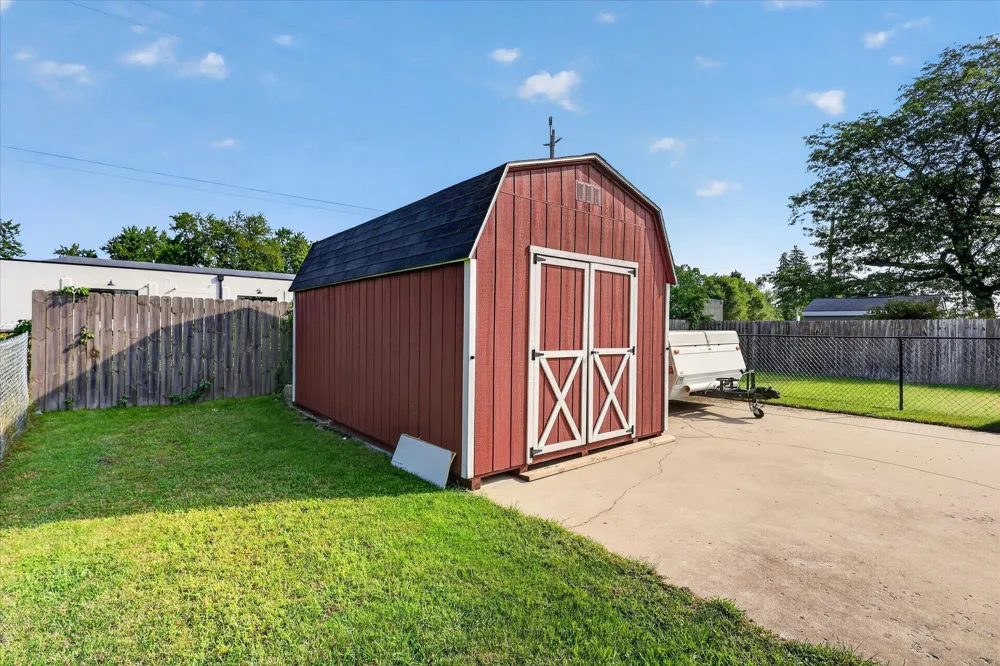 307 W Washington Avenue Zeeland City, MI 49464