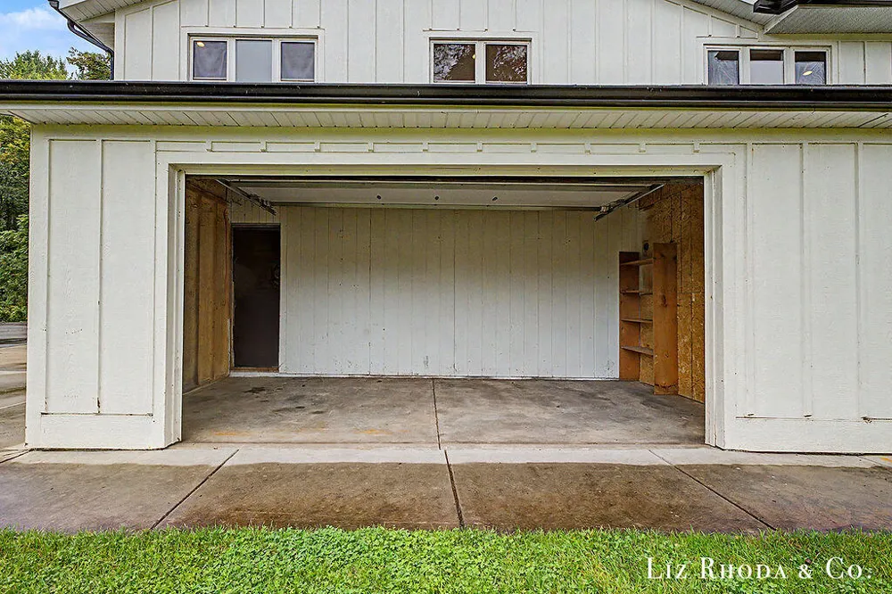 5061 Egypt Valley Avenue NE Cannon Township, MI 49306