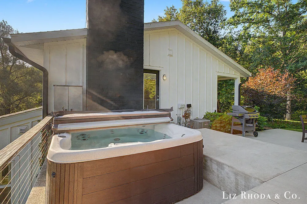 5061 Egypt Valley Avenue NE Cannon Township, MI 49306