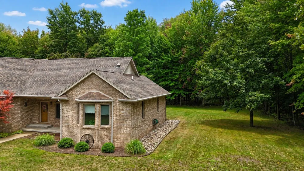 5785 W Isabella Road Greendale Township, MI 48858