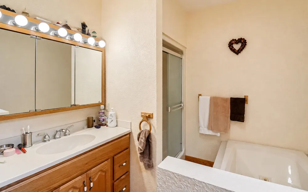 5785 W Isabella Road Greendale Township, MI 48858
