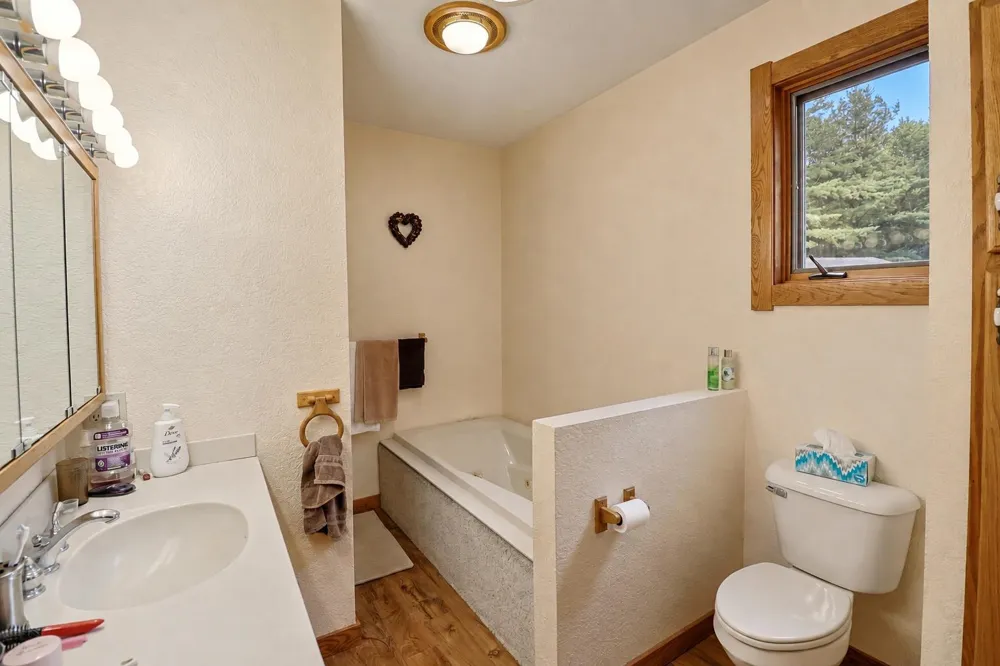 5785 W Isabella Road Greendale Township, MI 48858