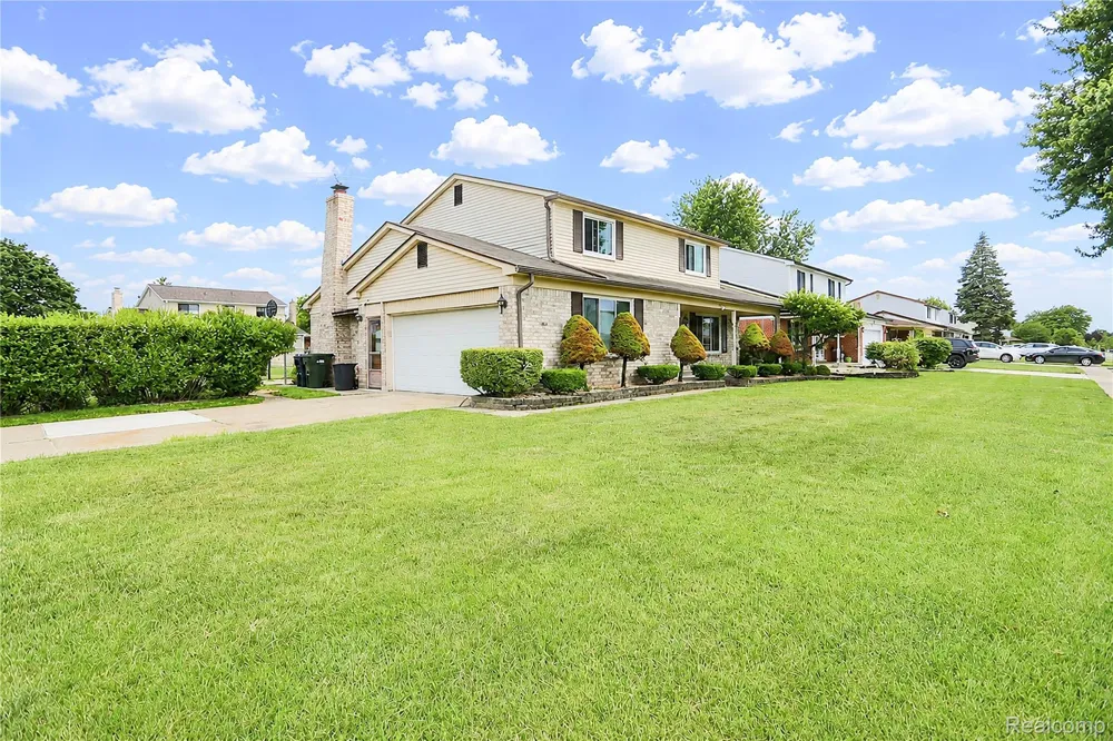 4788 Bloomfield Drive Sterling Heights City, MI 48310