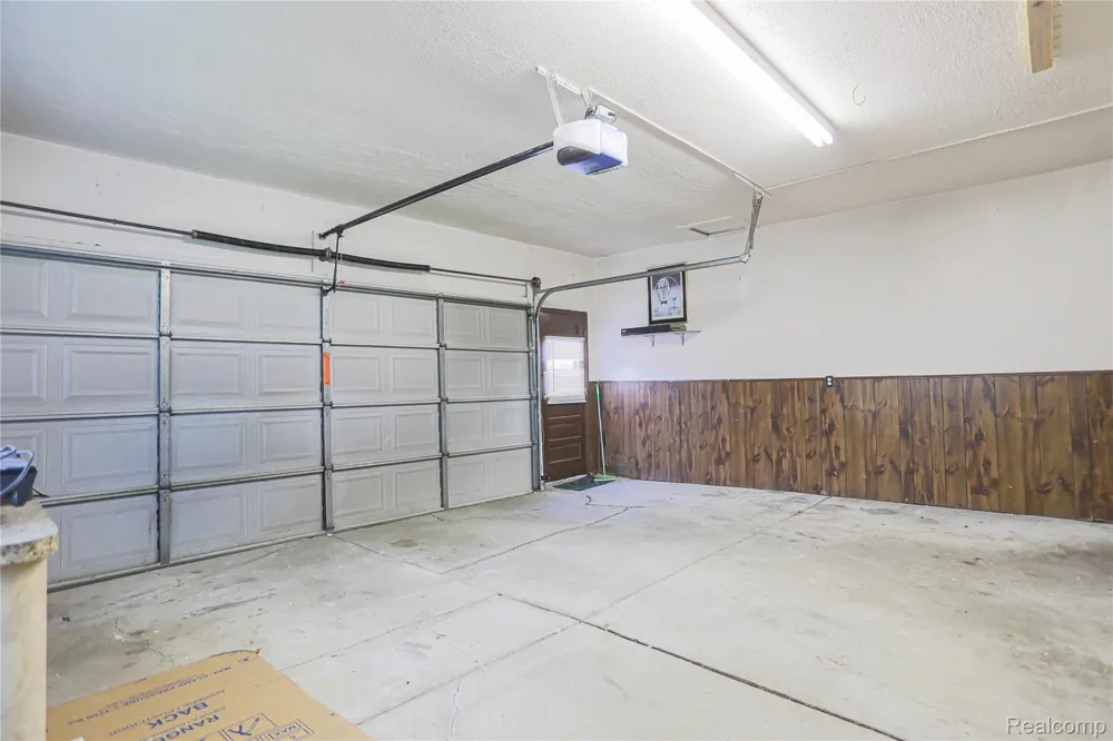 4788 Bloomfield Drive Sterling Heights City, MI 48310
