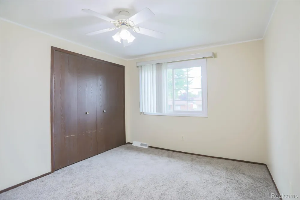 4788 Bloomfield Drive Sterling Heights City, MI 48310