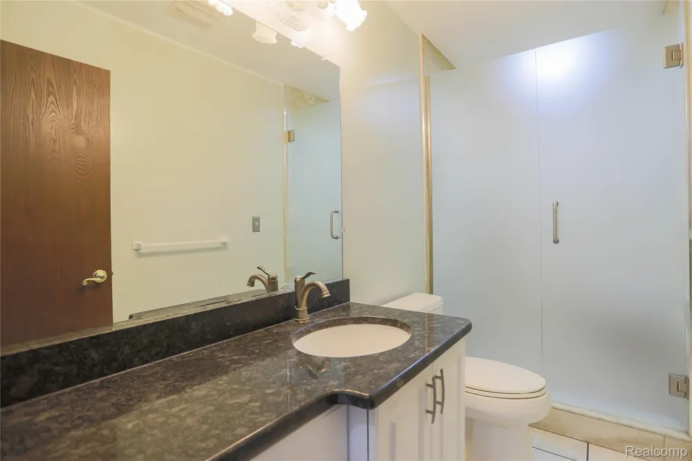 4788 Bloomfield Drive Sterling Heights City, MI 48310