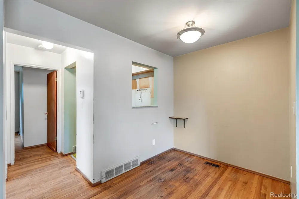 3001 Williamsburg Drive Ann Arbor City, MI 48108