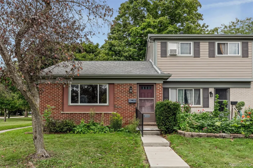3001 Williamsburg Drive Ann Arbor City, MI 48108