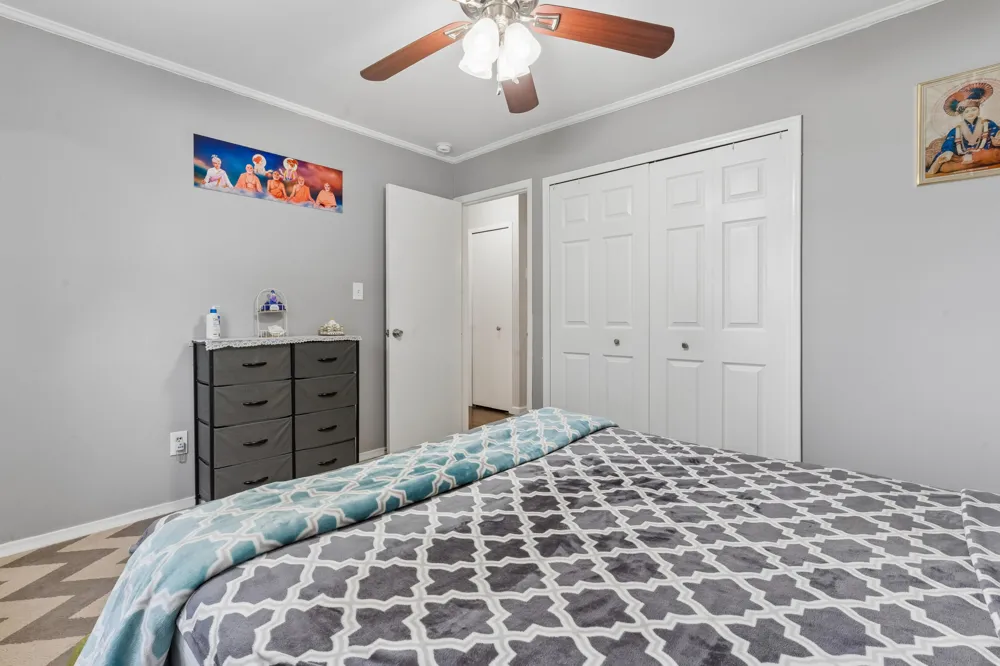 8234 Holly Drive Canton Charter Township, MI 48187