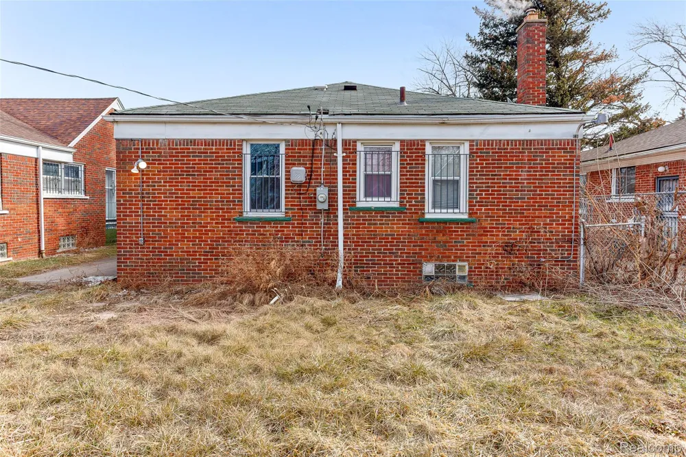 18867 rogge Detroit City, MI 48234