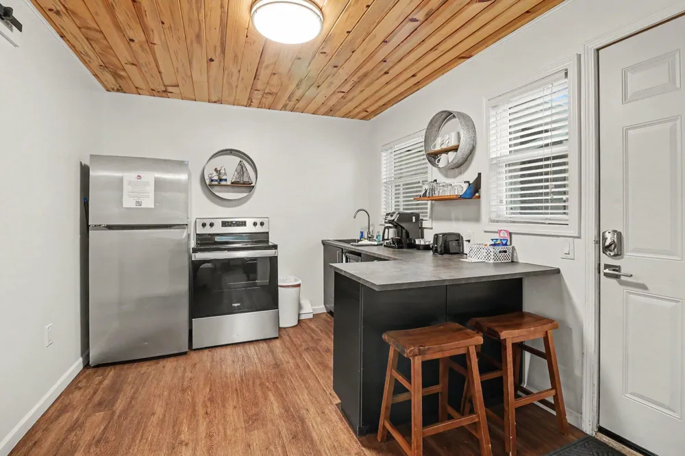 414 E Ludington Avenue Ludington City, MI 49431