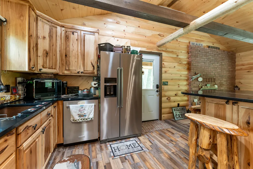10175 S Riverbend Road Unknown, MI 49304