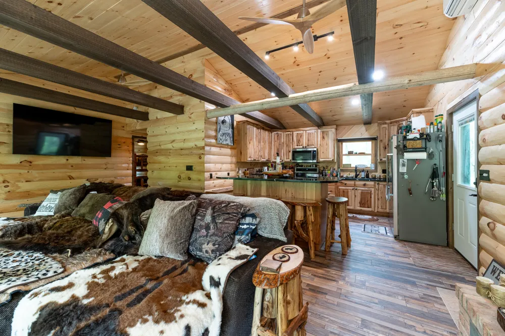 10175 S Riverbend Road Unknown, MI 49304