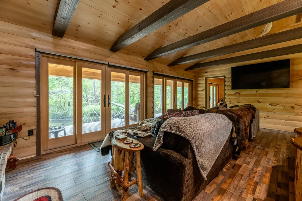 10175 S Riverbend Road Unknown, MI 49304