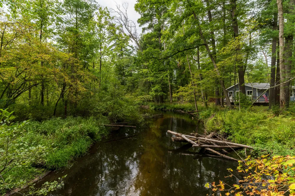 10175 S Riverbend Road Unknown, MI 49304