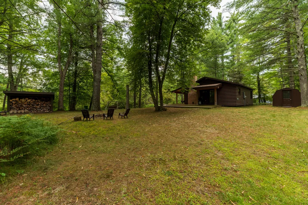 10175 S Riverbend Road Unknown, MI 49304