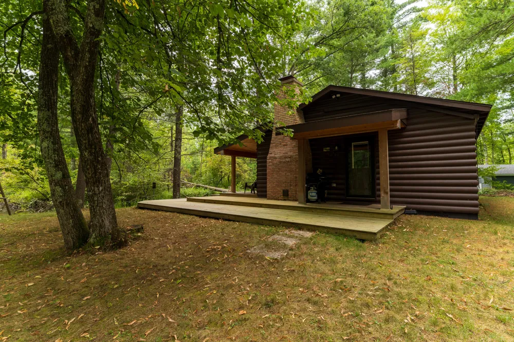10175 S Riverbend Road Unknown, MI 49304