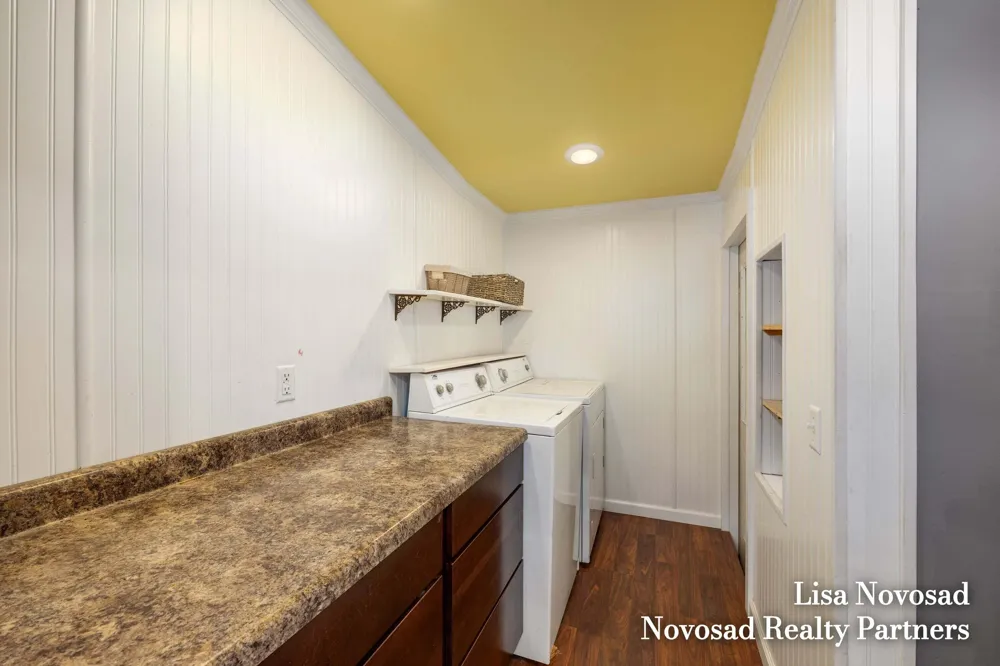 2124 Rosewood Street Georgetown Charter Township, MI 49428