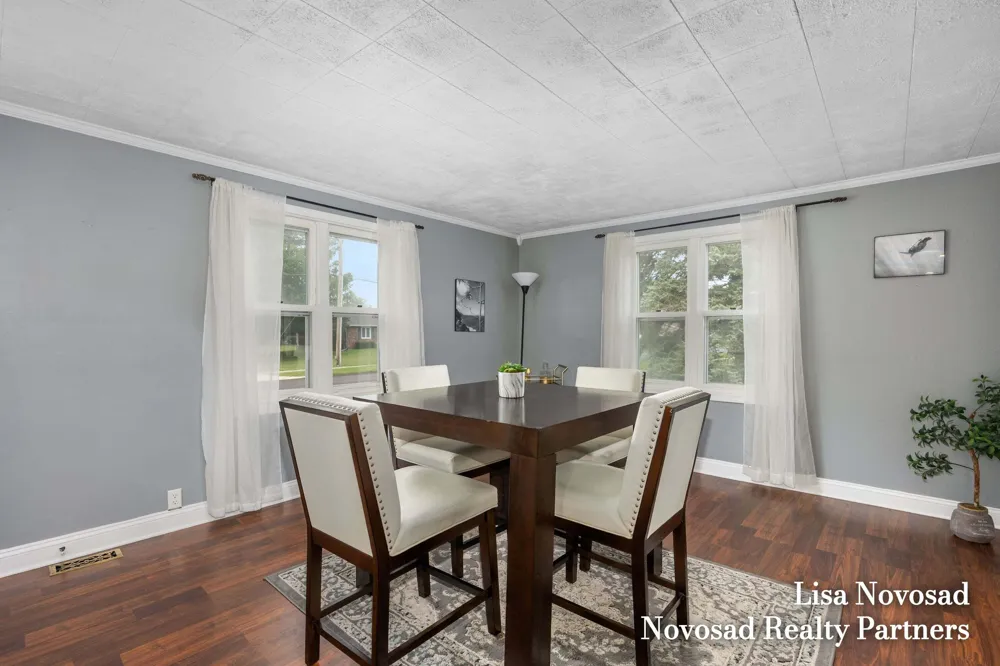 2124 Rosewood Street Georgetown Charter Township, MI 49428