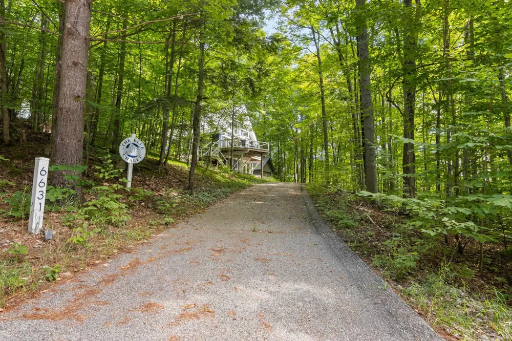 6631 Wasservalden Strasse Custer Township, MI 49615