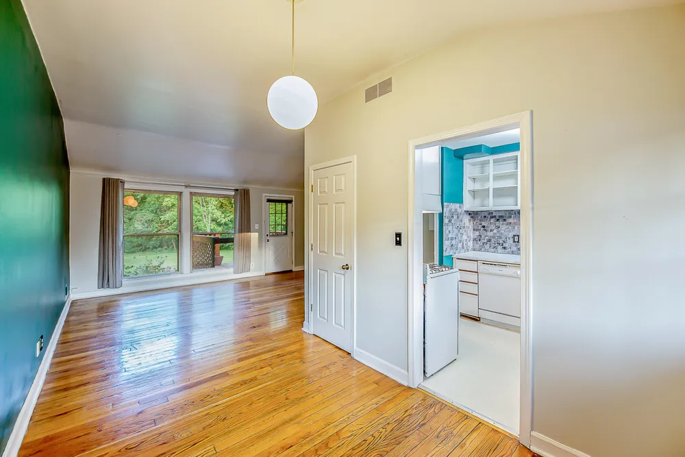 2655 Whitewood Street Ann Arbor City, MI 48104