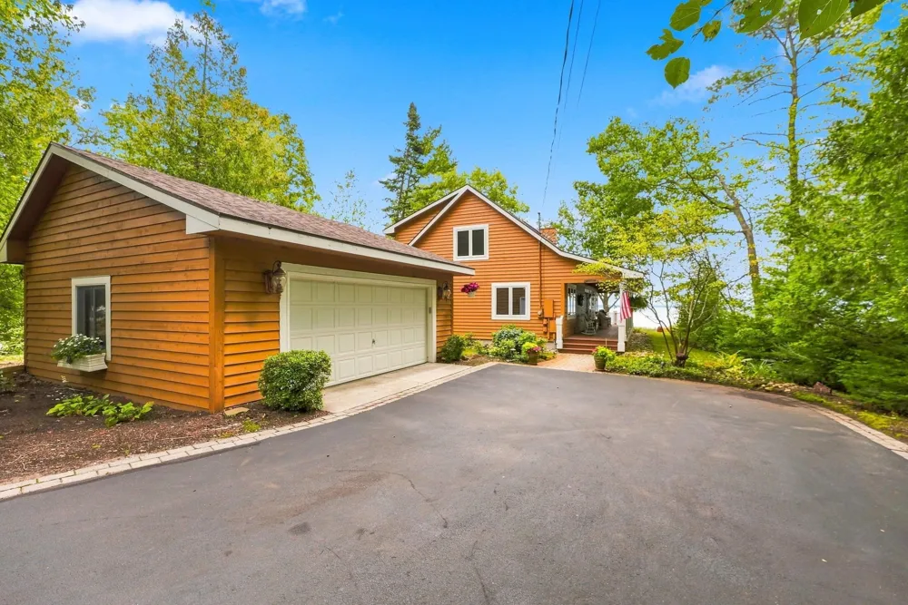 13700 Forest Beach Leelanau Township, MI 49654