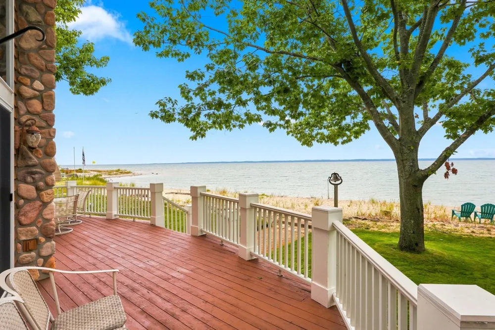 13700 Forest Beach Leelanau Township, MI 49654