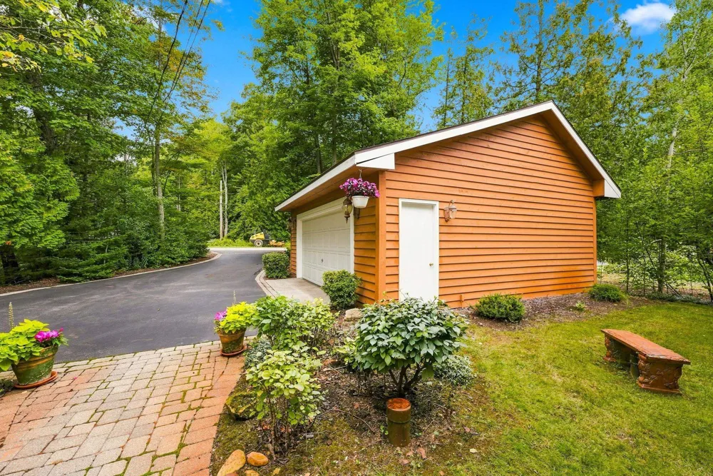 13700 Forest Beach Leelanau Township, MI 49654