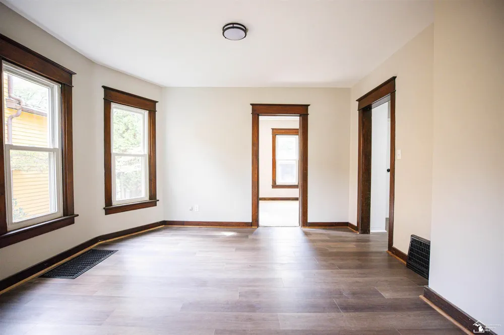 328 Union Street Monroe City, MI 48161