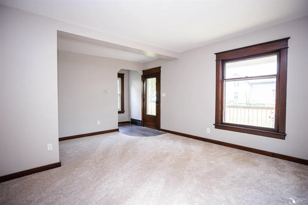 328 Union Street Monroe City, MI 48161