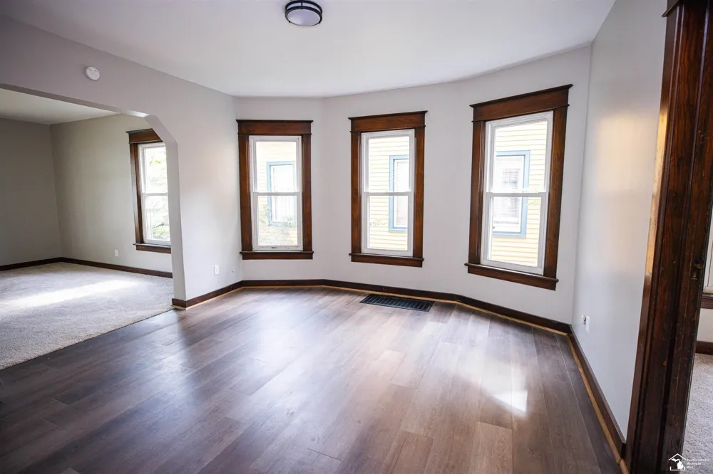 328 Union Street Monroe City, MI 48161