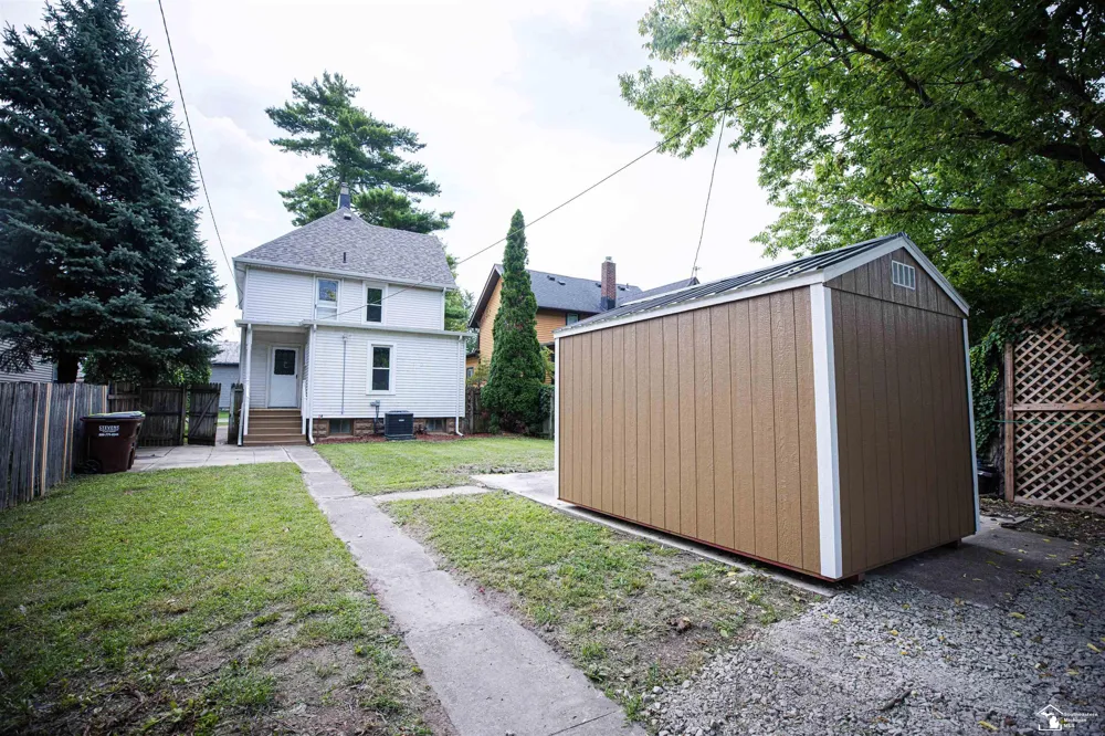 328 Union Street Monroe City, MI 48161
