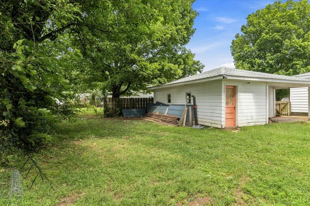116 Northway Street Augusta Village, MI 49012