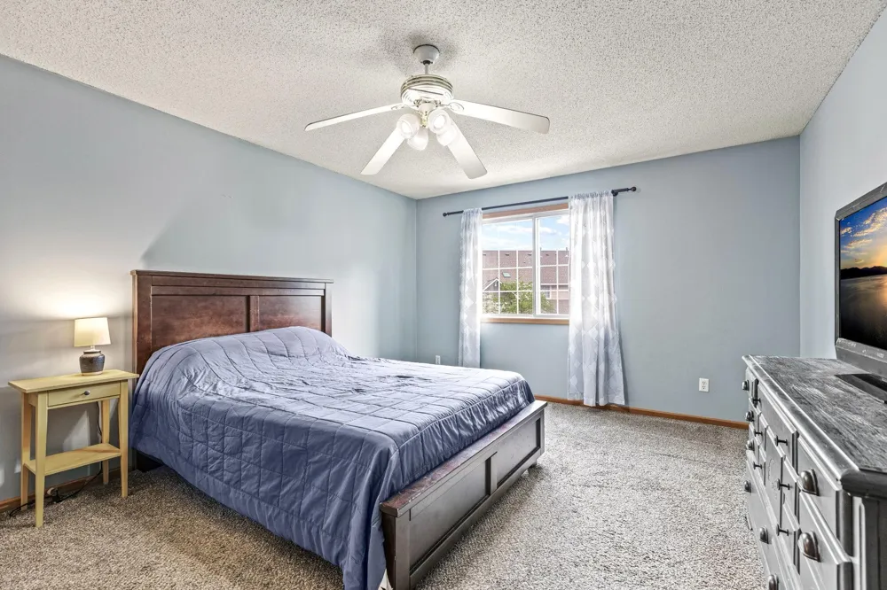 14075 Plymouth Avenue #92 Burnsville, MN 55337