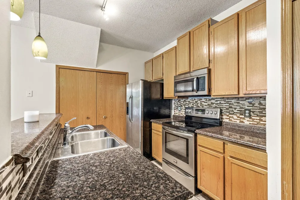 14075 Plymouth Avenue #92 Burnsville, MN 55337
