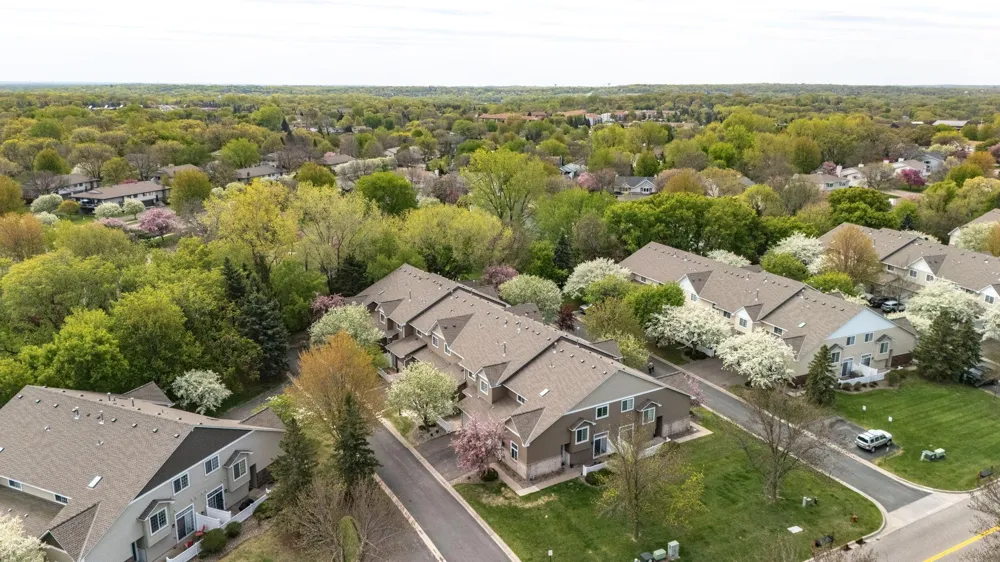 14075 Plymouth Avenue #92 Burnsville, MN 55337