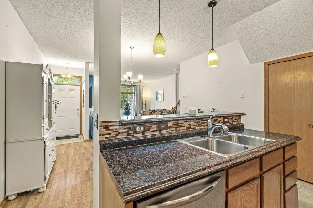 14075 Plymouth Avenue #92 Burnsville, MN 55337