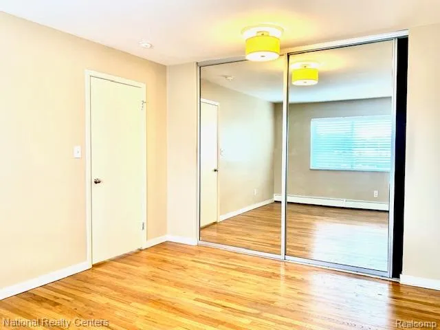 475 S Adams Road #19 Birmingham City, MI 48009