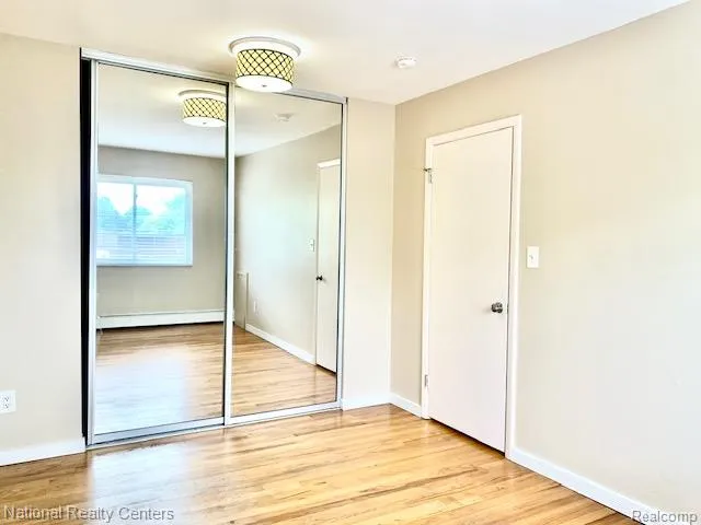 475 S Adams Road #19 Birmingham City, MI 48009