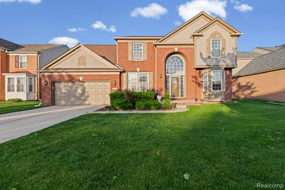 33868 Monterra Lane Sterling Heights City, MI 48312