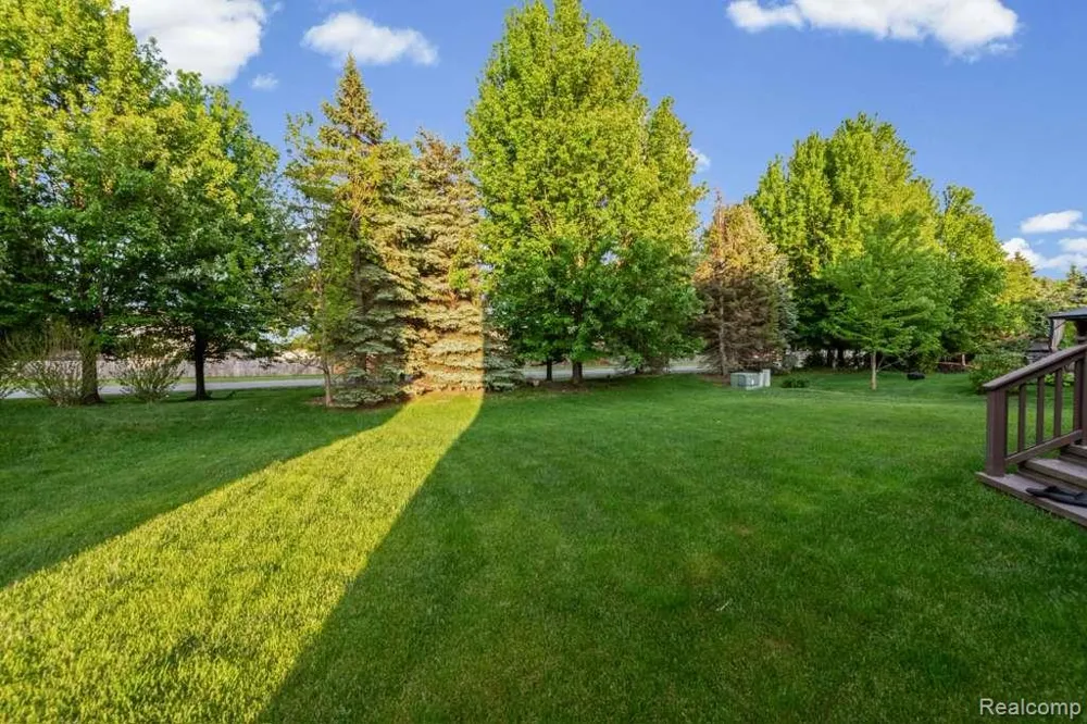 33868 Monterra Lane Sterling Heights City, MI 48312