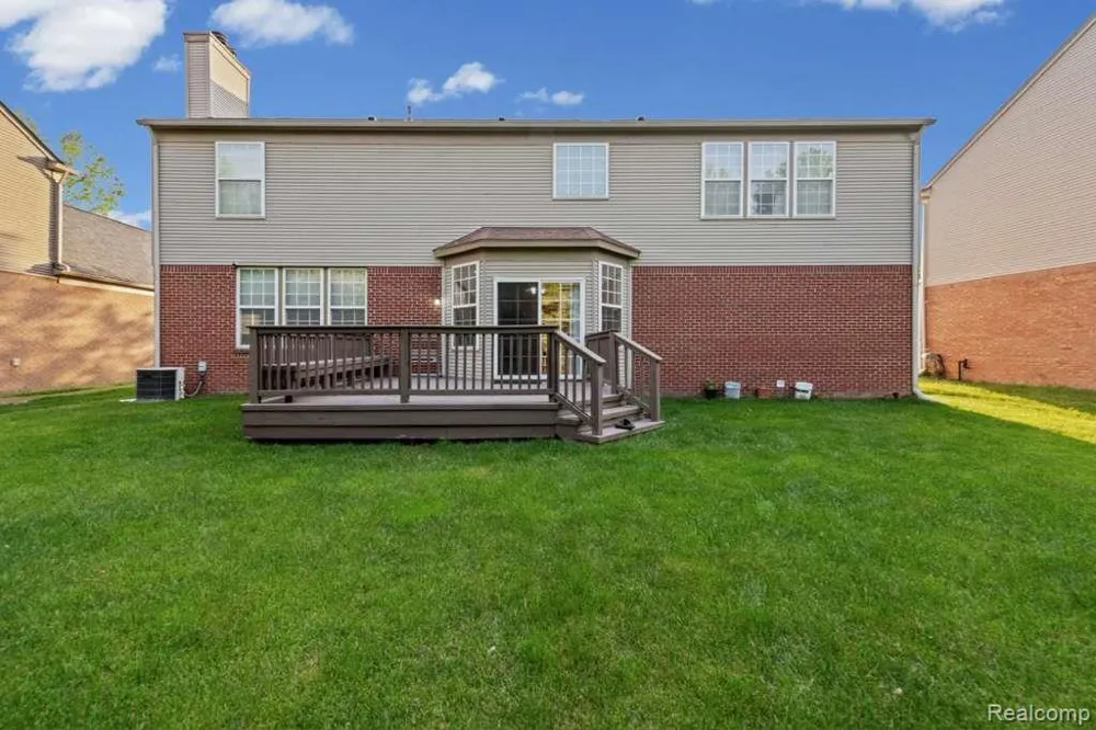 33868 Monterra Lane Sterling Heights City, MI 48312