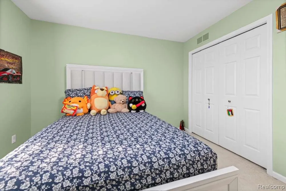 33868 Monterra Lane Sterling Heights City, MI 48312