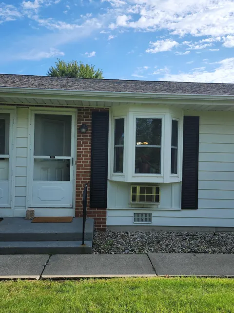 484 Leisure Acres Street